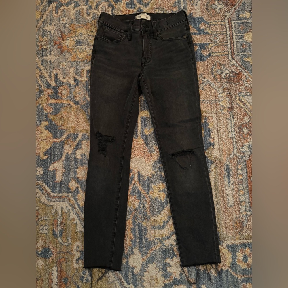 Madewell black distressed mid rise skinny jeans